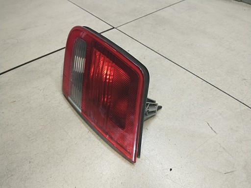 far desni stražnji dio u prtljažniku SAAB 93 12785764
