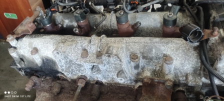 F1CE0481B - ГОЛОВКА С РЫЧАГАМИ IVECO 3.0 HPI 05R_F1CE0481B