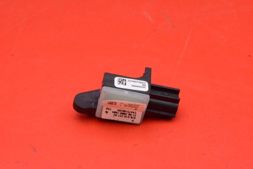 impact sensor left rear part 97061822102 PORSCHE PANAMERA 970 09-13