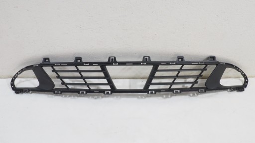 BMW 3 G20 central grid of a bumper front 7464199