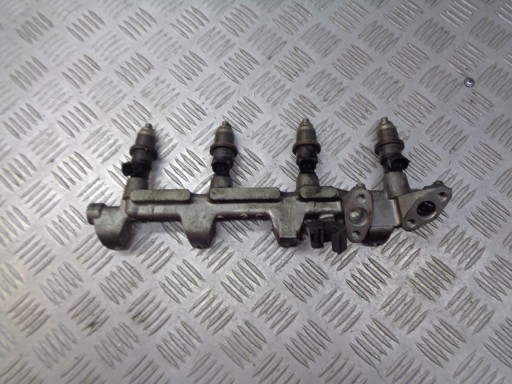 Лиття під тиском VOLVO V40 1.8 GDI E7705071