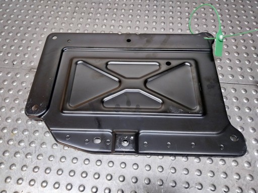 Grundlage Halter AKUMULATORA A2056105402 MERCEDES W205