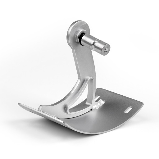 FE-567-Silver - Номерний знак Suzuki Boulevard M109R