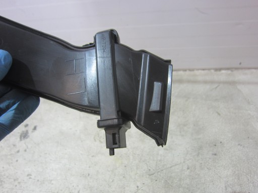 VOLVO XC90 XC 90 II intake drain air rear part left III RZAD 31390847 15R