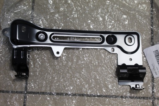 4ML821431 ОПОРА КРЫЛА LAMBORGHINI