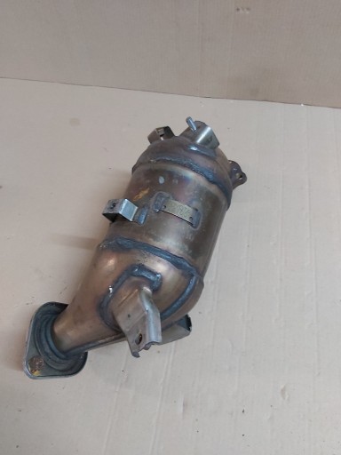 Toyota RAV4 III 2.2 D4D Каталітичний нейтралізатор 26100