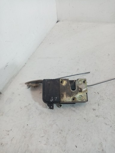 lock door left front PEUGEOT 406