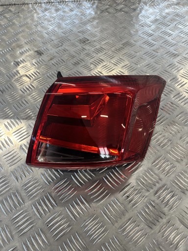 Фонарь задний правый seat arona 17- 6f9945096b