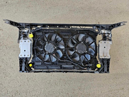 8W0121251AB 8W0145804D - Комплект радіаторів підсилення передка audi a4 b9 8w audi a5 f5 8w підйомник