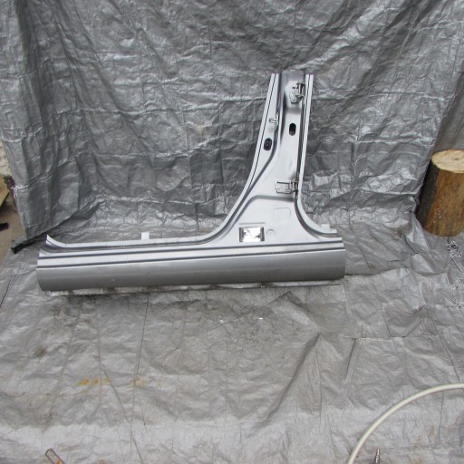 64511-69L00-P41 - SUZUKI SWIFT MK 7 ЛЕВЫЙ ПОРОГ-СТОЙКА