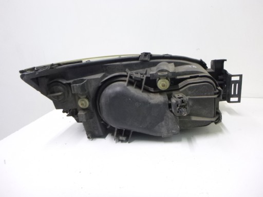 light front Ford Mondeo III 2002r.