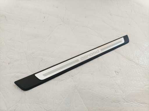 AUDI A4 B9 ALLROAD moulding threshold 8W0853374