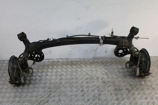 Задняя подвеска балки моста toyota urban cruiser