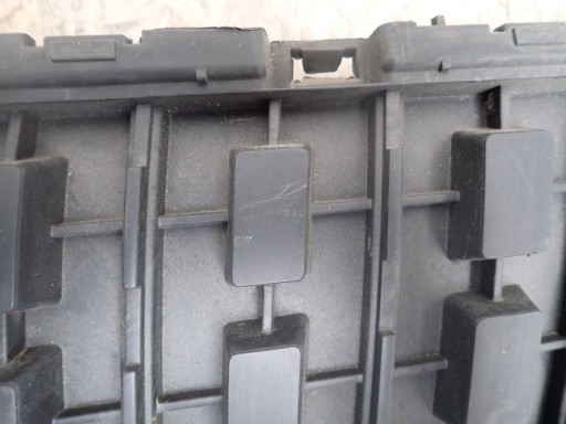 front PREKLADgrill PEUGEOT EXPERT TRAVELLER 2016-2024R 9811710477