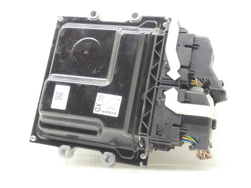 computer control unit of the engine VOLVO S60 II V60 and LIFT 2.0D 31452623