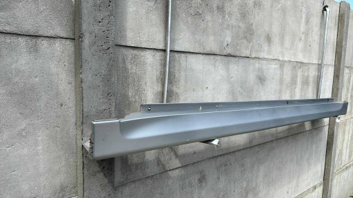 right moulding threshold SAAB 9-3 93 VECTOR ARC sedan kombi threshold colour 268