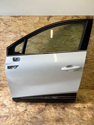 Mitsubishi asx ii ліві передні двері