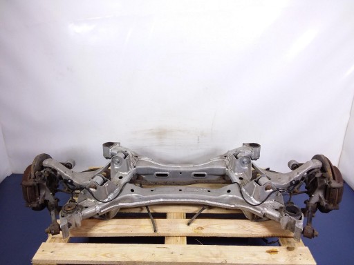 Nissan maxima a34 балка підвіски задній міст