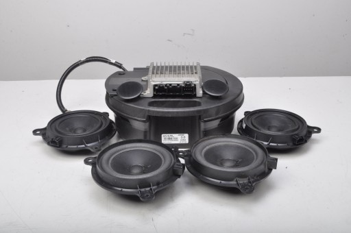 D10F66960 - MAZDA CX-3 LIFT КОЛОНКИ САБВУФЕР BOSE ПОЛНЫЙ КОМПЛЕКТ