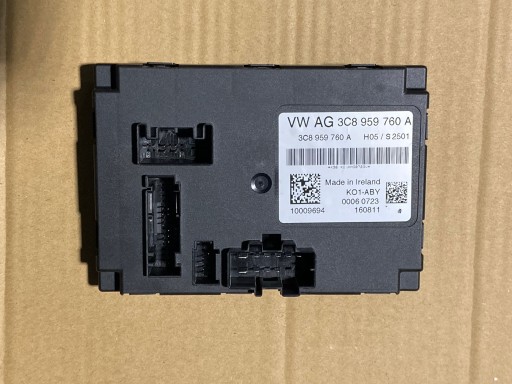 МОДУЛЬ ПАМ'ЯТІ СИДІННЯ VW SKODA 3C8959760A