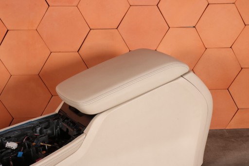 BMW X4 G02 TUNEL mitte Konsole Armlehne Leder CANBERRABEIGE EUROPA