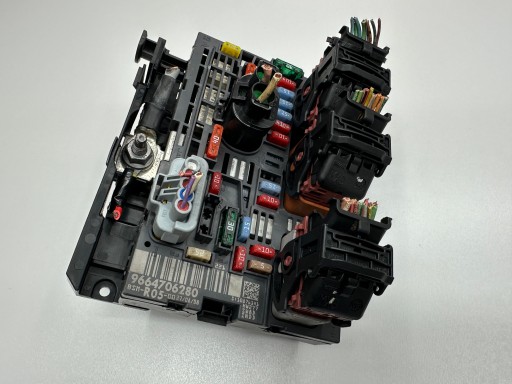 МОДУЛЬ КОНТРОЛЕРУ BSM BERLINGO III PARTNER 9664706280 R05