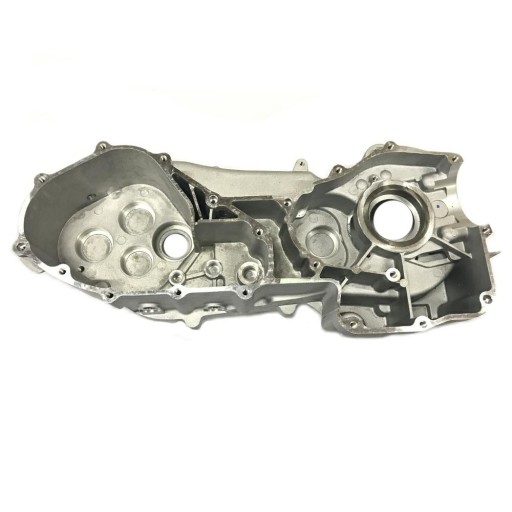 AZ449 - КАРТЕР ДВИГАТЕЛЯ ЛЕВЫЙ ДЛЯ КВАДРОЦИКЛА FUXIN ATV 200 CVT.