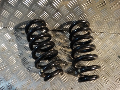 IDEALNE KPL. springs rear. MERCEDES C63 COUPE 1