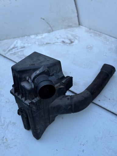 Gehäuse filter luft SKODA FABIA 6Q0129601A