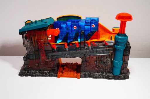 Локомотивний завод «Томас і друзі».