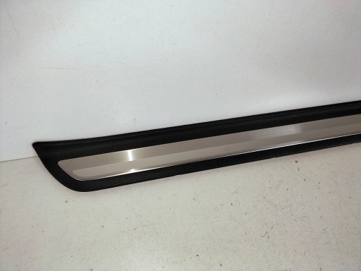 cap moulding of the threshold front right KIA CEED III 18