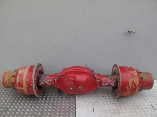 КОРПУС НОЖНЫ МОСТА С СТУПИЦАМИ SCANIA 4 R