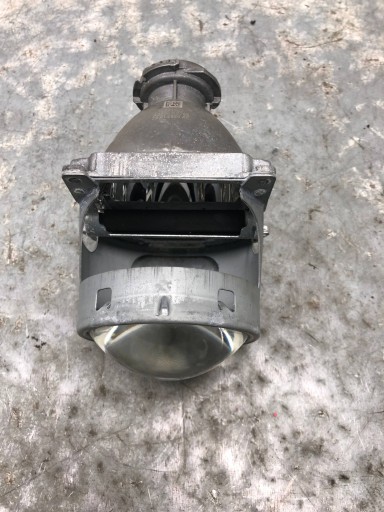 lens XENON lights left front OPEL INSIGNIA A 16055302