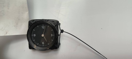 clock 3G0.919.204C VOLKSWAGEN PASSAT B8