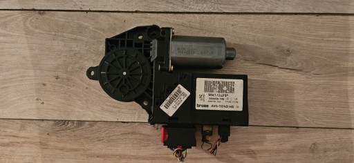 M1S830002359 - Peugeot 307 cc 01-08 двигатель левого стекла oe 9651735280