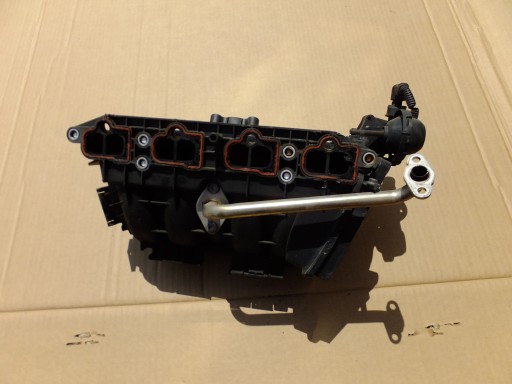 intake manifold opel corsa d 1,4 16v 2007r 55557904