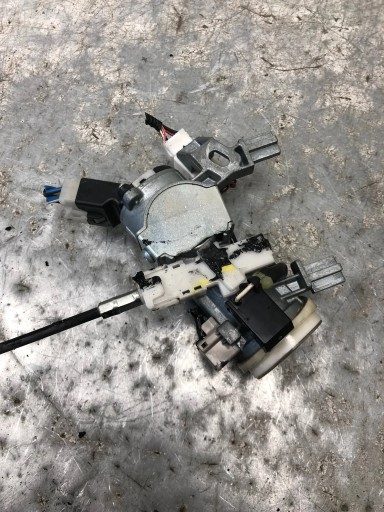 ignition + key MITSUBISHI PAJERO IV