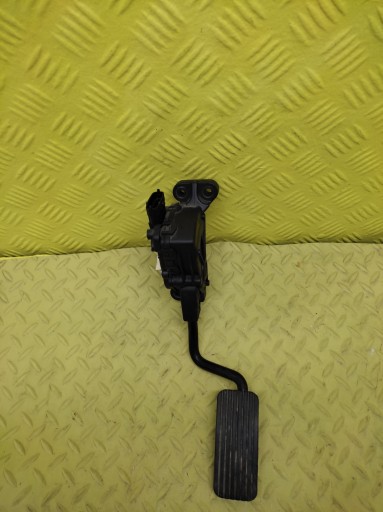 HYUNDAI I30 and 1.6 CRDI potentiometer accelerator pedal 090114K0493 UK