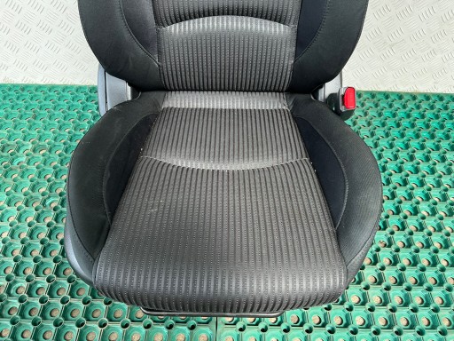 MAZDA 3 BM 13-17 Siège Avant Droite Avant Passegers EUROPA GRZANY