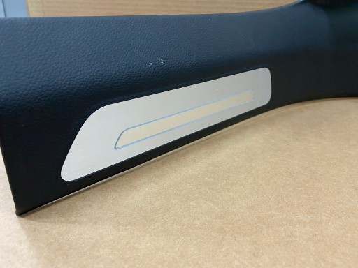 AUDI A8 4H D4 moulding threshold left rear part PODSWIETLANA