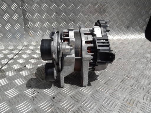 Renault captur ii 2024 1.3 tce генератор 2310a8238r оригінал