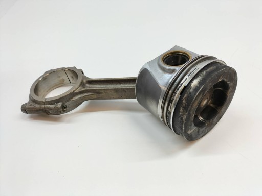 piston connecting rod 2.0 TDI Skoda Superb III (2015-)