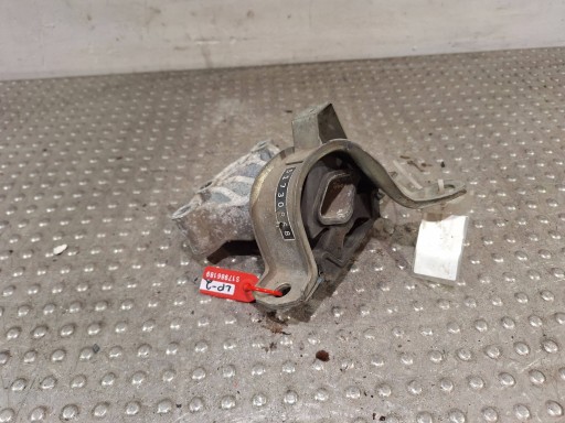 holder engine mount 51730868 FIAT 500 1.3 JTD 07