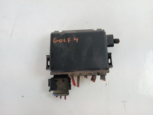 VW GOLF IV SKODA OCTAVIA and compartment of fuses 1J0937550AB