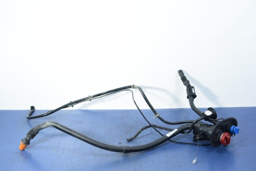 GLE W166 350D газовая крышка ADBLUE A1664700520