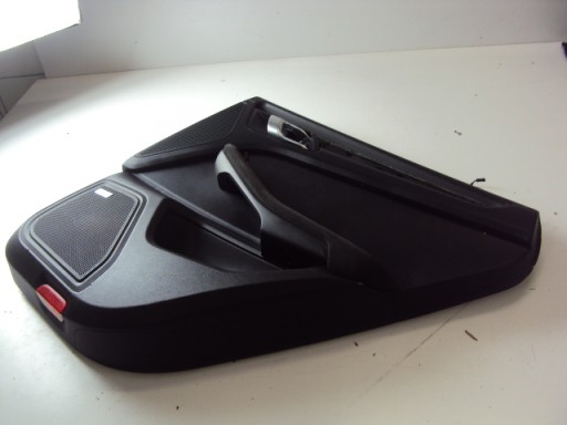 ОББИВКА ПРАВОЇ ЗАДНЬОЇ ДВЕРІ PORSCHE MACAN GTS