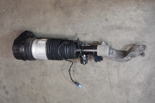 IDEALNY shock absorber front front left BMW X7 G07 1