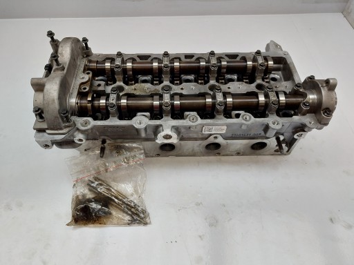 VOLVO V40 II D4 2.0D ГОЛОВКА ДВИГАТЕЛЯ + РАСПРЕДВАЛ 31401431 31401431007