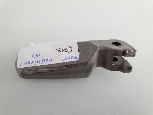 E213 Ducati MULTISTRADA V4S подножка