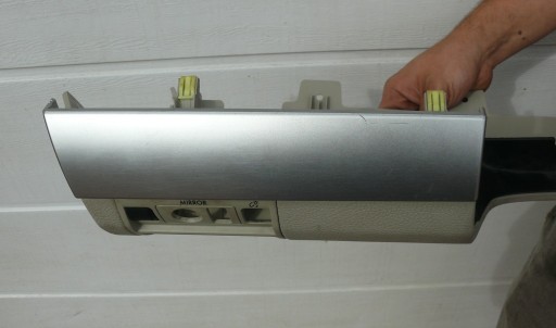 Handschuhfach J80 SUBARU LEGACY V 5 EUROPA
